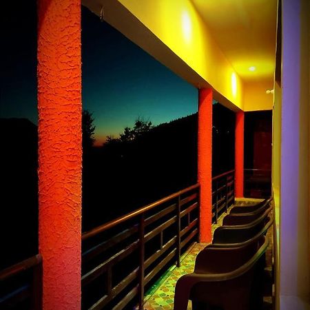 Pandava'S Cafe & Stay Chopta Ngoại thất bức ảnh